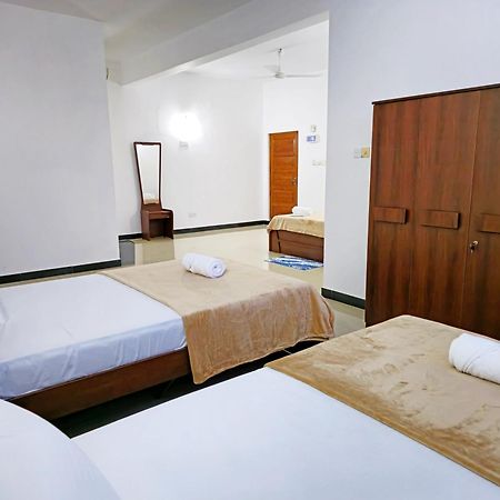 Hotel Marutham キリノッチ エクステリア 写真