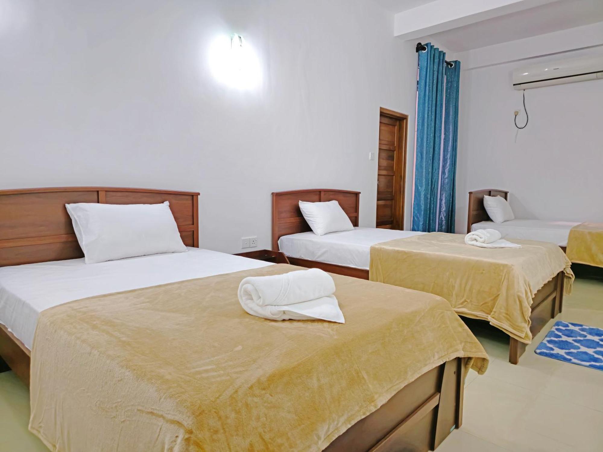 Hotel Marutham キリノッチ エクステリア 写真